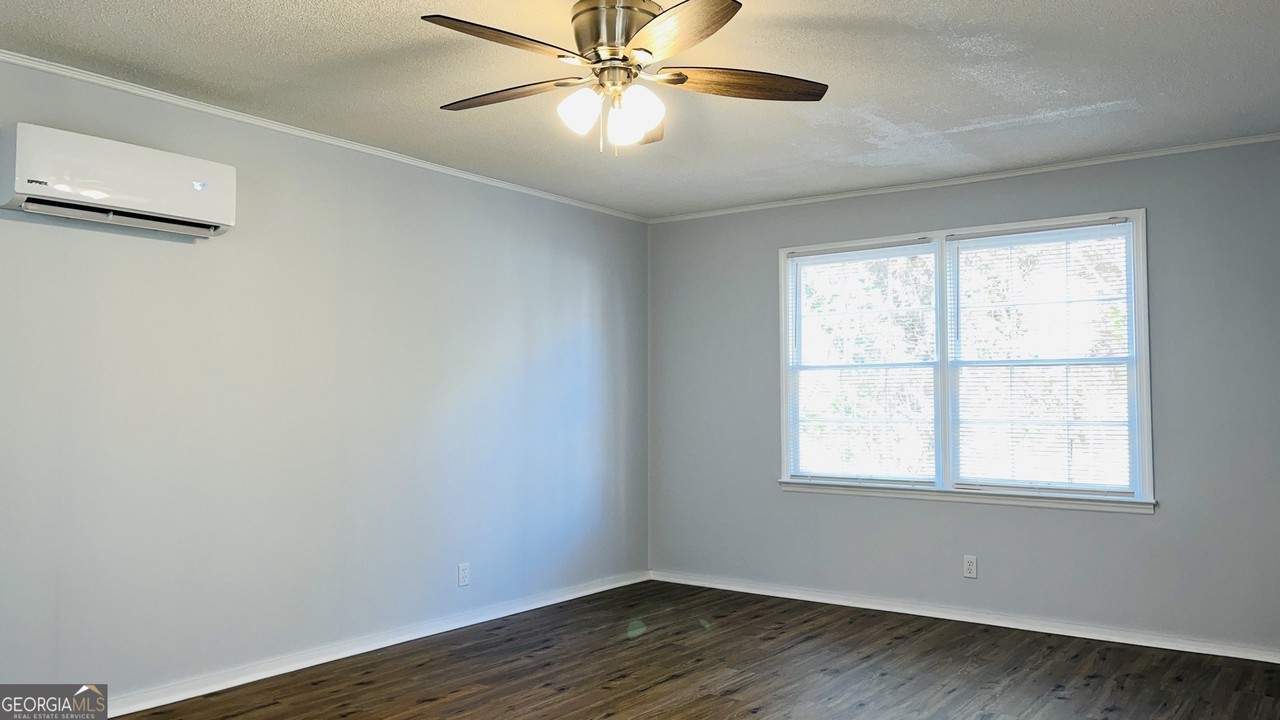 603 W Haralson St #03 - Photo 3 of 12