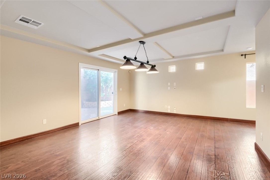 6086 Belvedere Canyon Ave - Photo 5 of 22