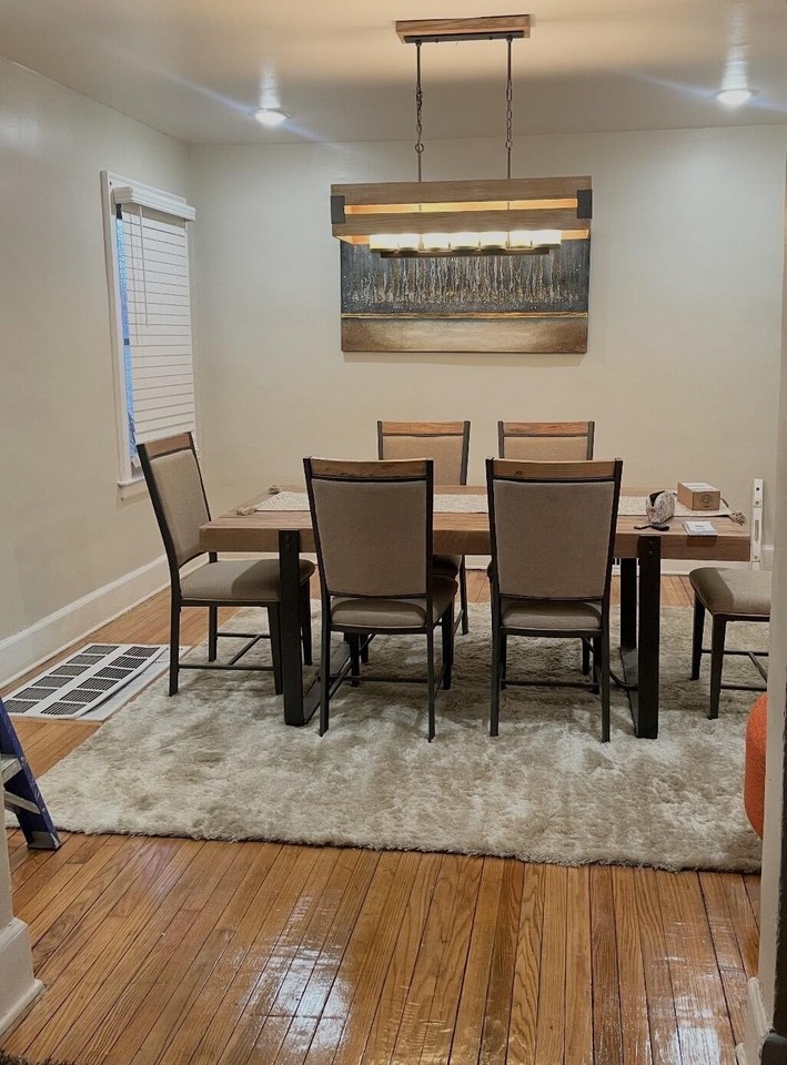 16143 Sorrento St - Photo 3 of 12