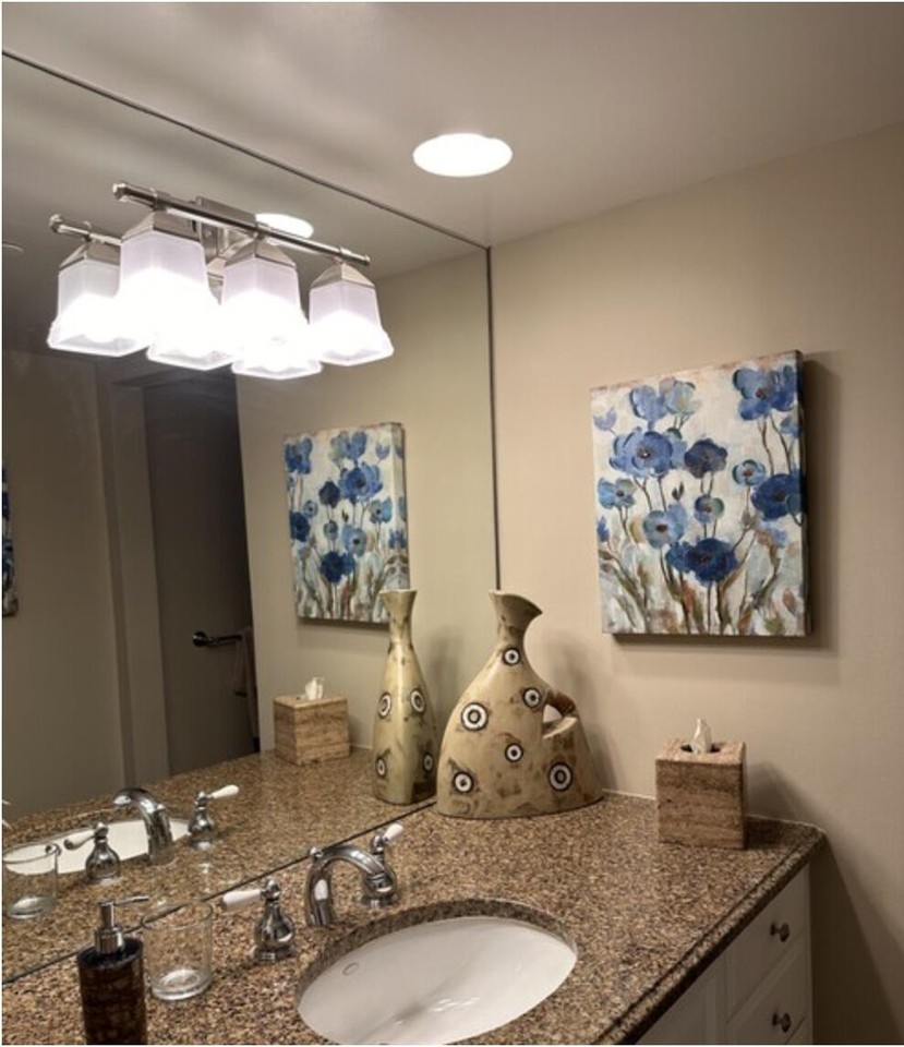 555 S Old Woodward Ave #1202 - Photo 5 of 12