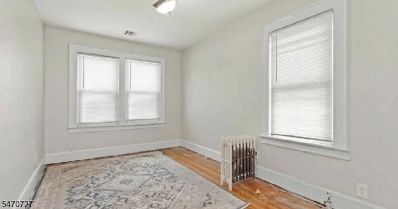 11 Grove St #4 - Photo 5 of 10