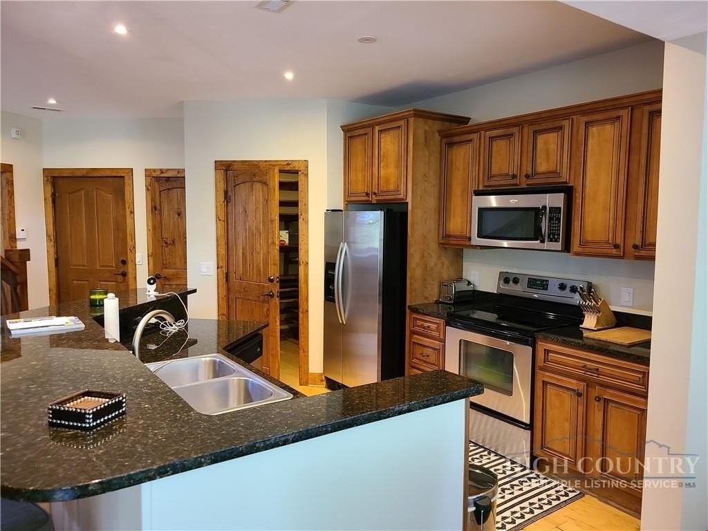 135A Wapiti Way #A - Photo 6 of 26