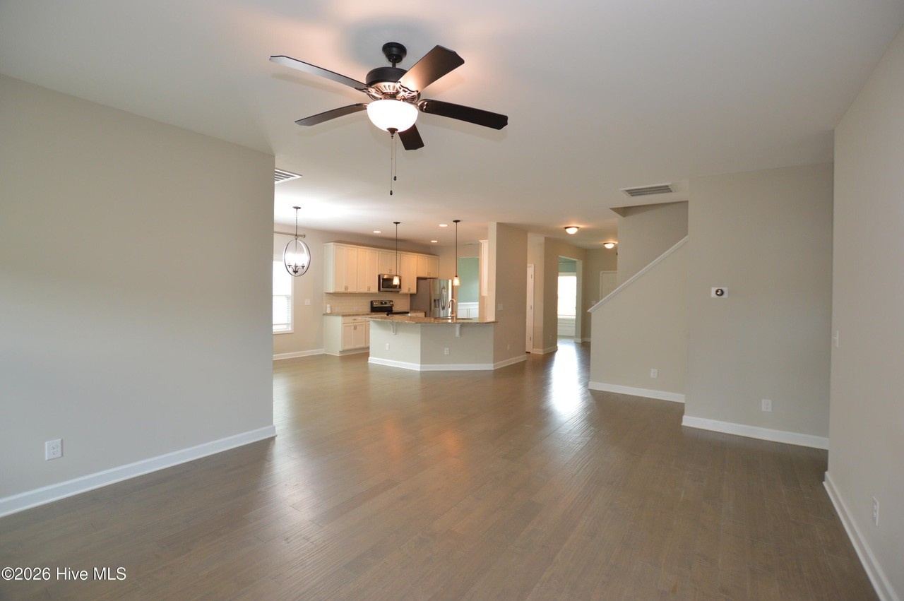 122 Permeta Dr - Photo 6 of 44