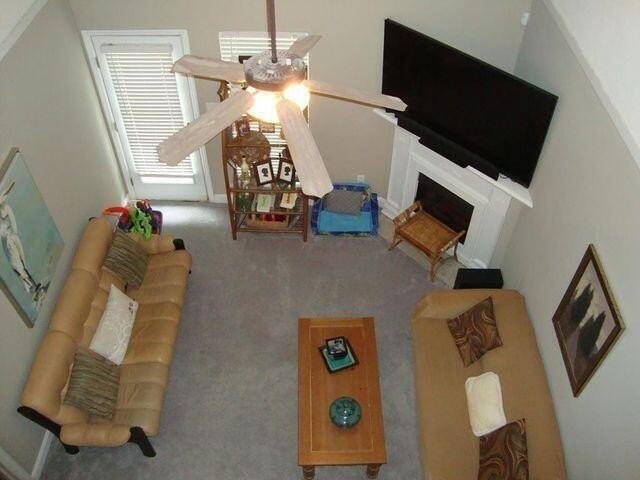 226 Brook Ct - Photo 4 of 13
