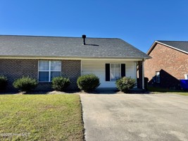 featured image of 3305 Moseley Dr #B