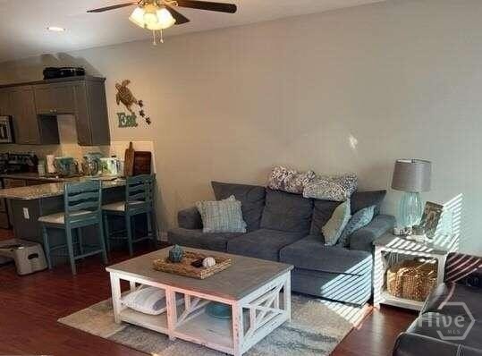 1590 Binghampton Cir - Photo 3 of 8