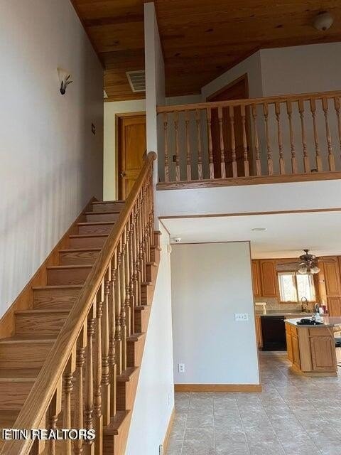 300 Eagle Ridge Rd - Photo 3 of 11
