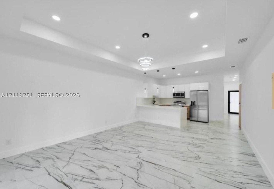 332 Bell Blvd S - Photo 2 of 20
