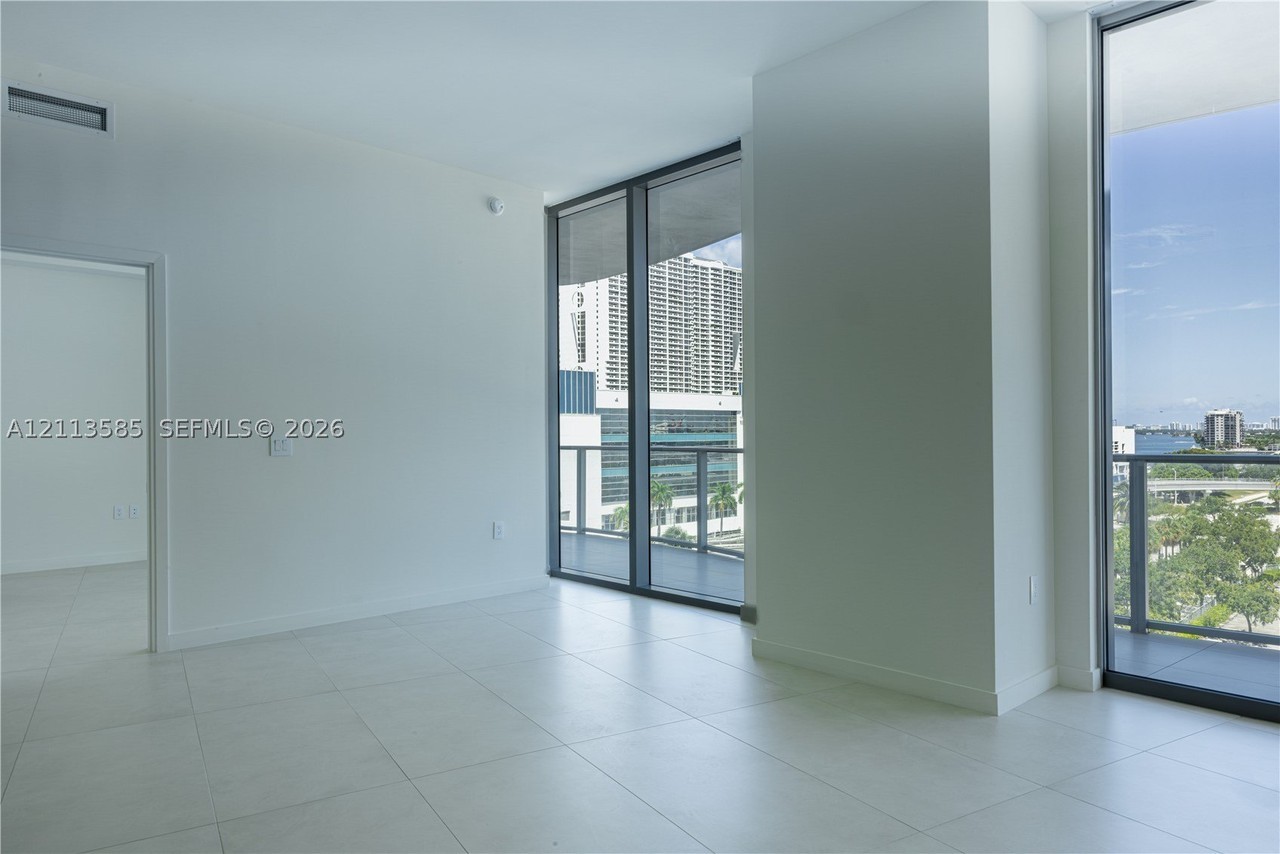 1400 Biscayne Blvd #606 - Photo 5 of 23
