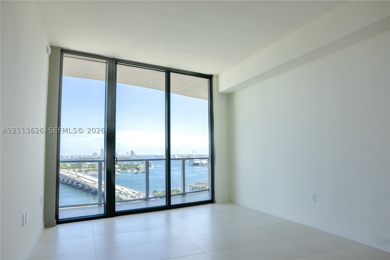 1400 Biscayne Blvd #2204 - Photo 4 of 34