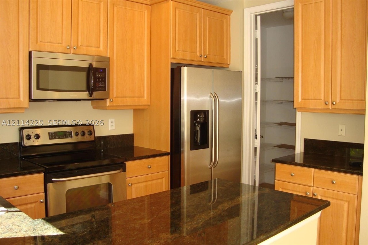 2777 Ravella Way #2777 - Photo 7 of 44