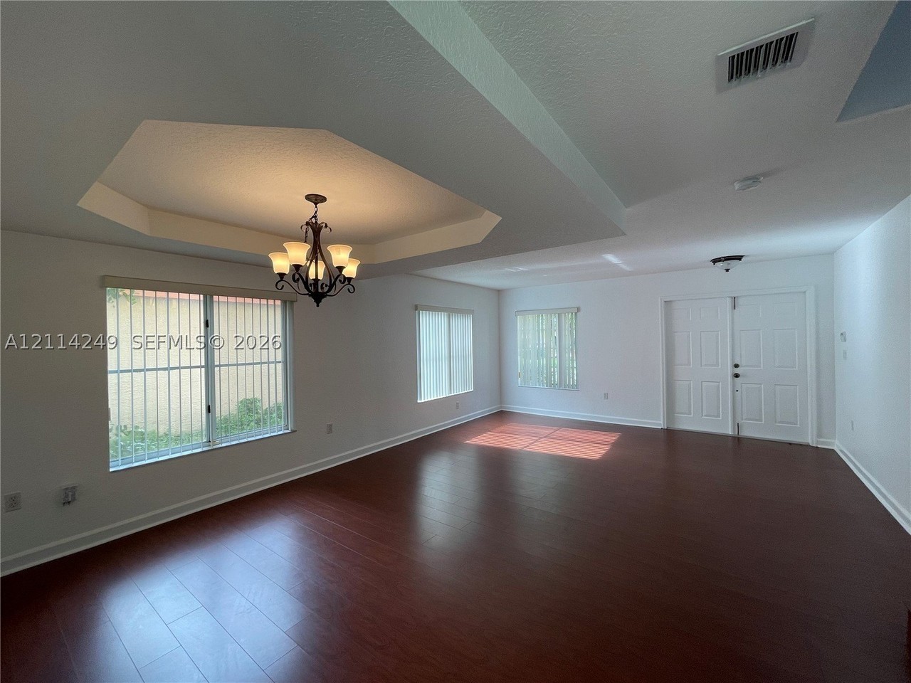 12125 Sw 135th Ter #0 - Photo 2 of 22