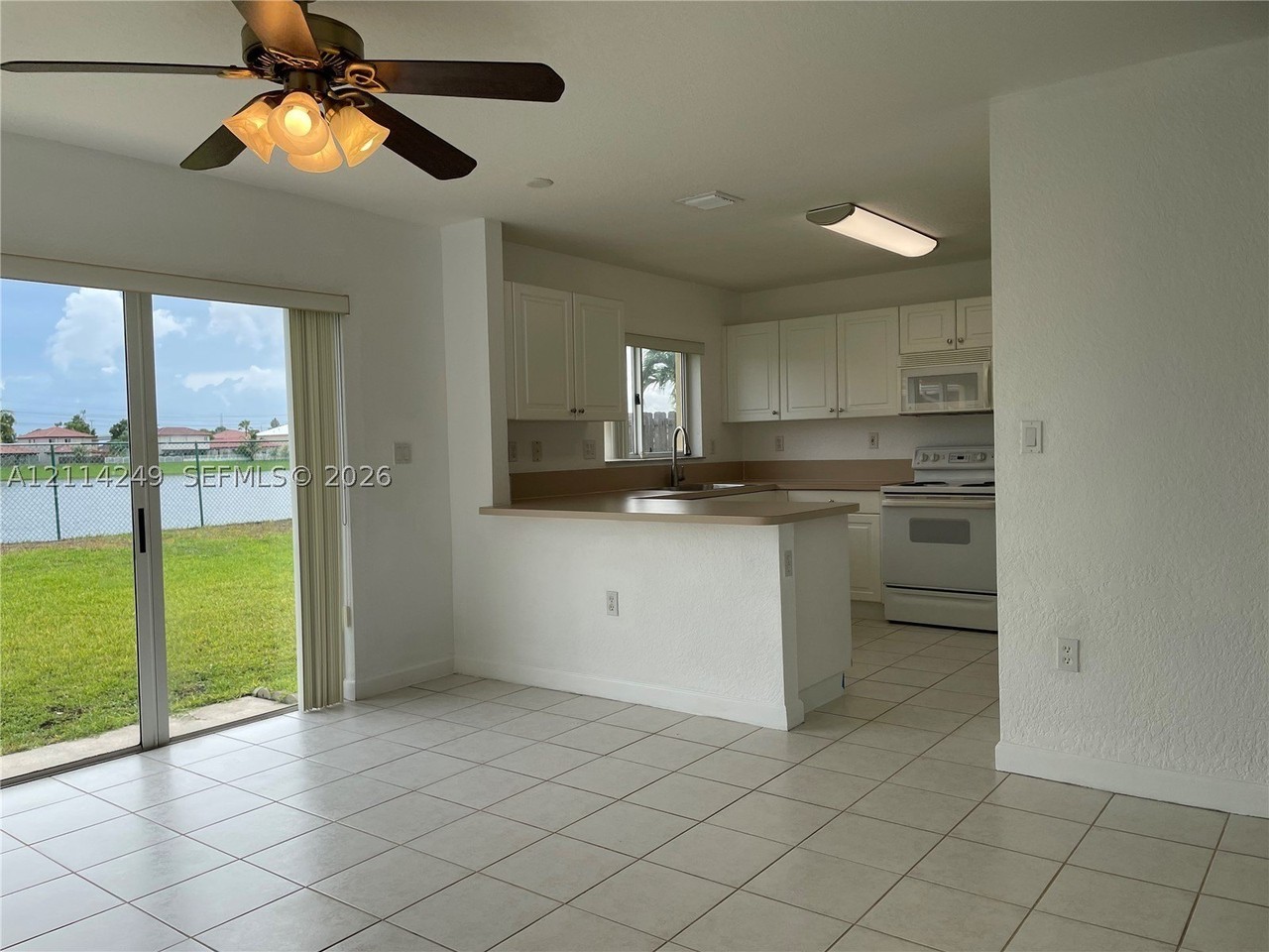 12125 Sw 135th Ter #0 - Photo 6 of 22