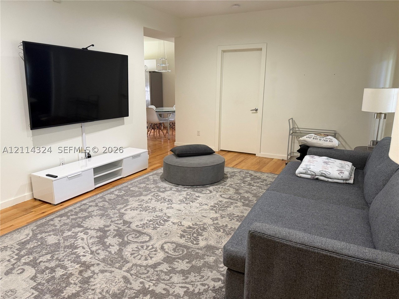 1551 Lenox Ave #7 - Photo 5 of 21