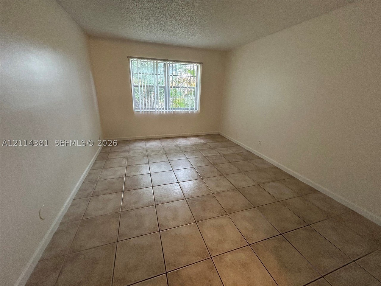 4384 Nw 9th Ave #20-2C - Photo 6 of 18