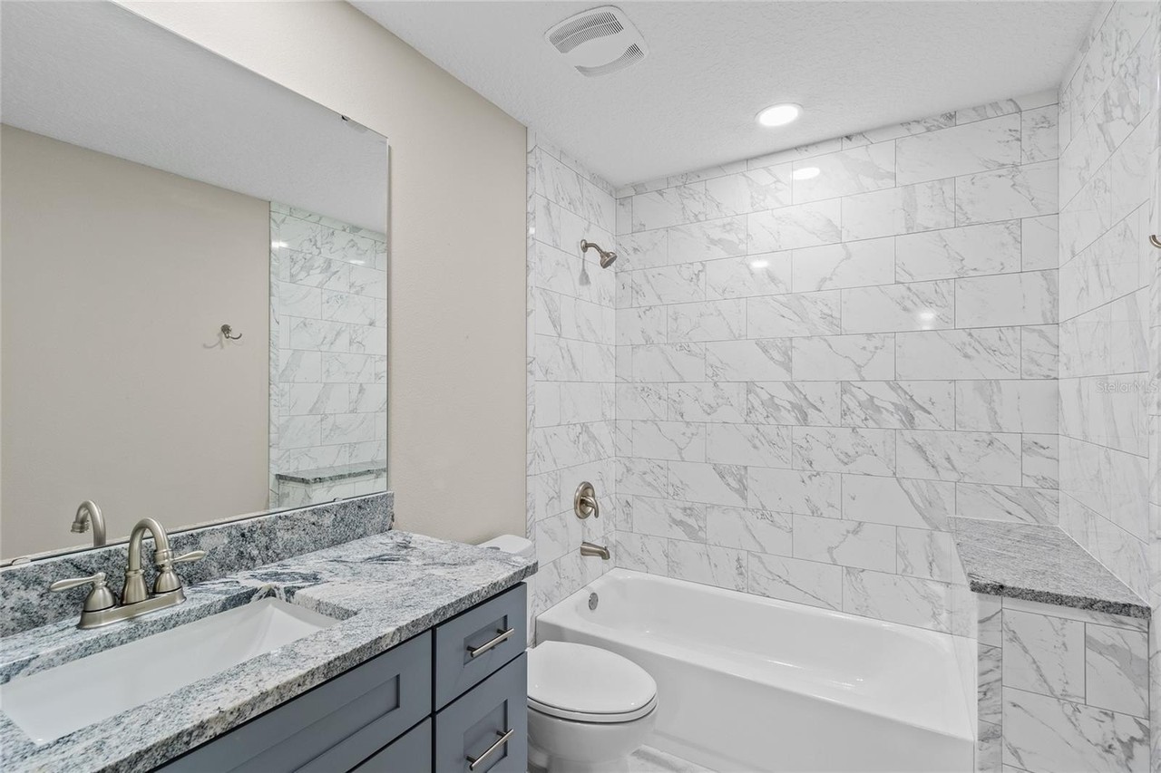 921 E Clifford Ave - Photo 6 of 14