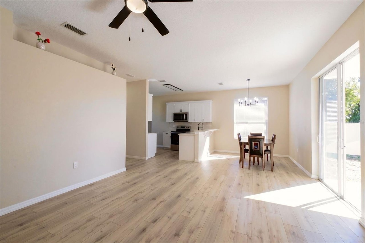 304 Ryans Ridge Ave - Photo 6 of 16
