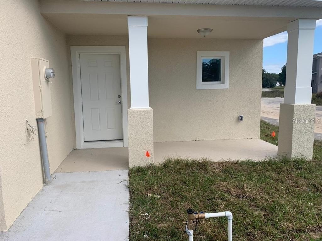 633 Lake Shore Pkwy - Photo 2 of 20