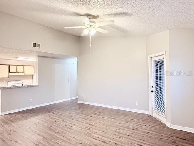 2001 Cascades Blvd #204 - Photo 6 of 25