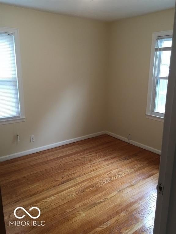 309 S 8th Ave - Photo 4 of 12