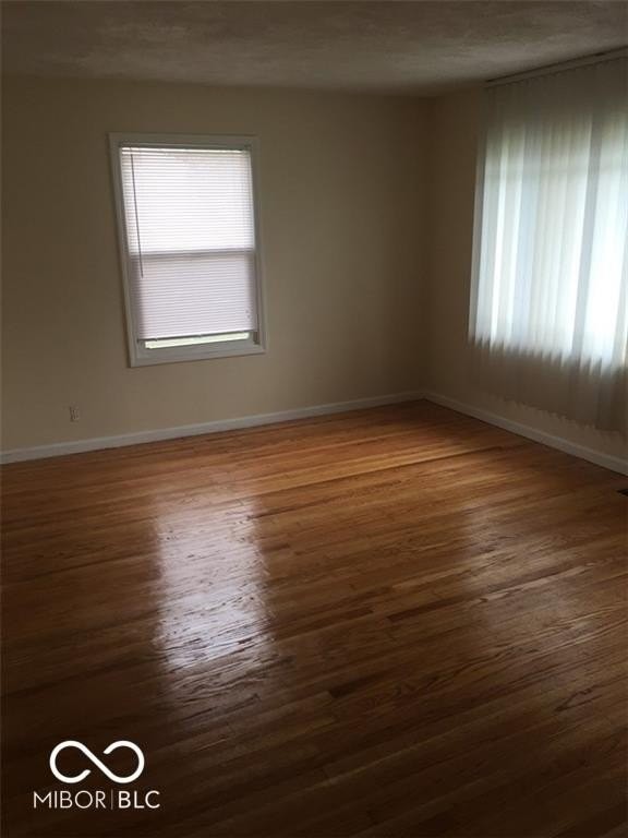 309 S 8th Ave - Photo 5 of 12