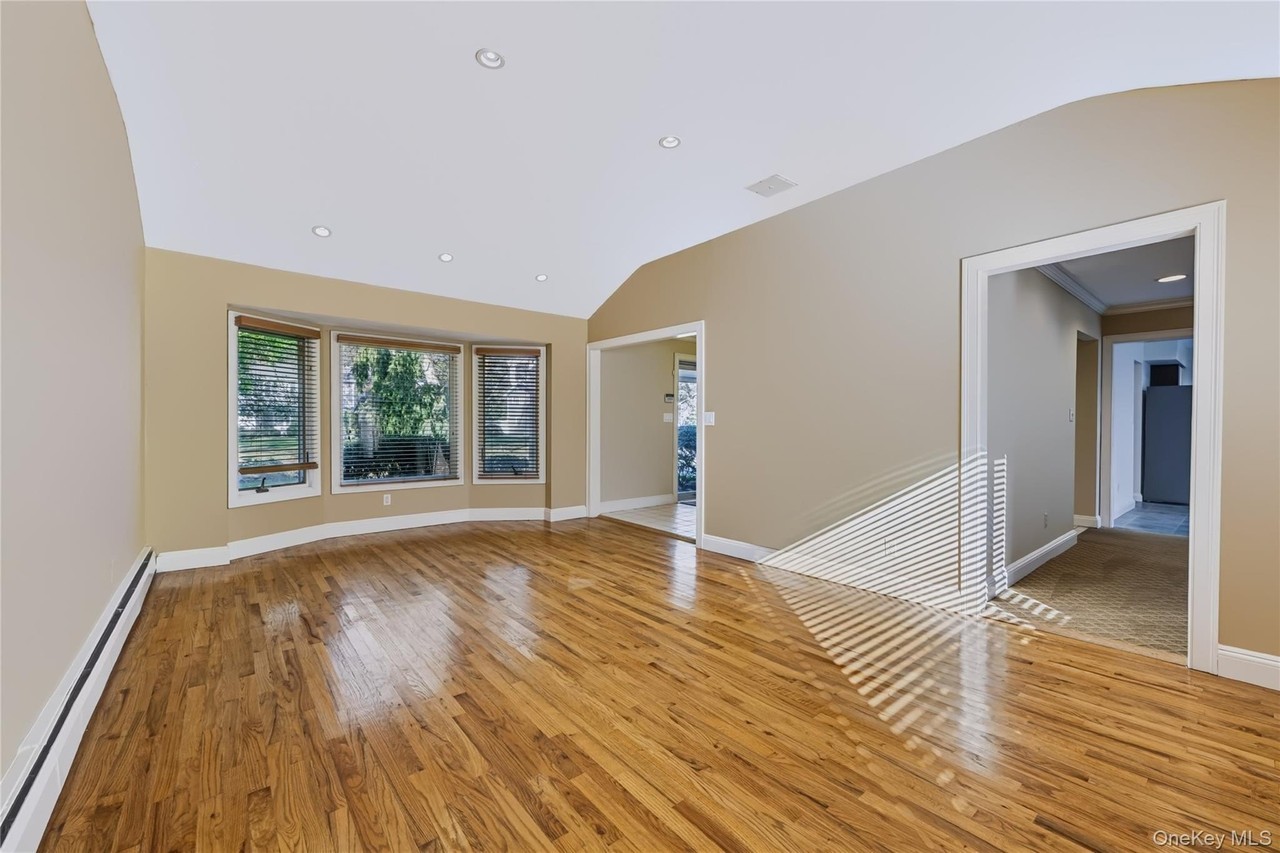 76 Wintercress Ln - Photo 5 of 45