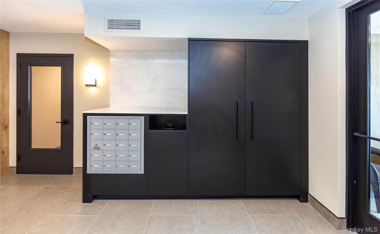 71 E Main St #203 - Photo 6 of 31