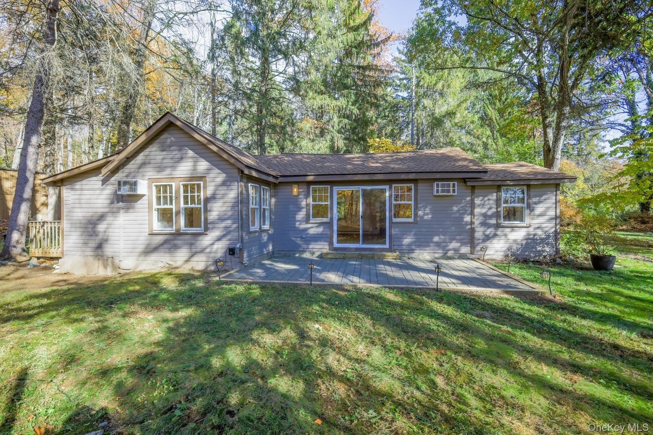 147 Canopus Hollow Rd #A - Photo 2 of 18