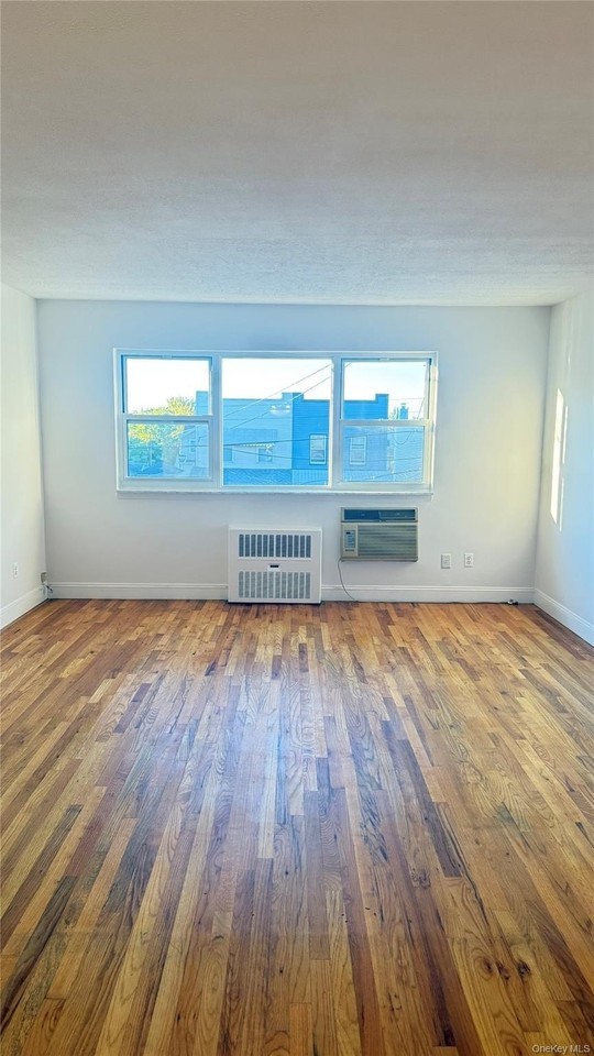 6916 62nd Ave - Photo 2 of 15