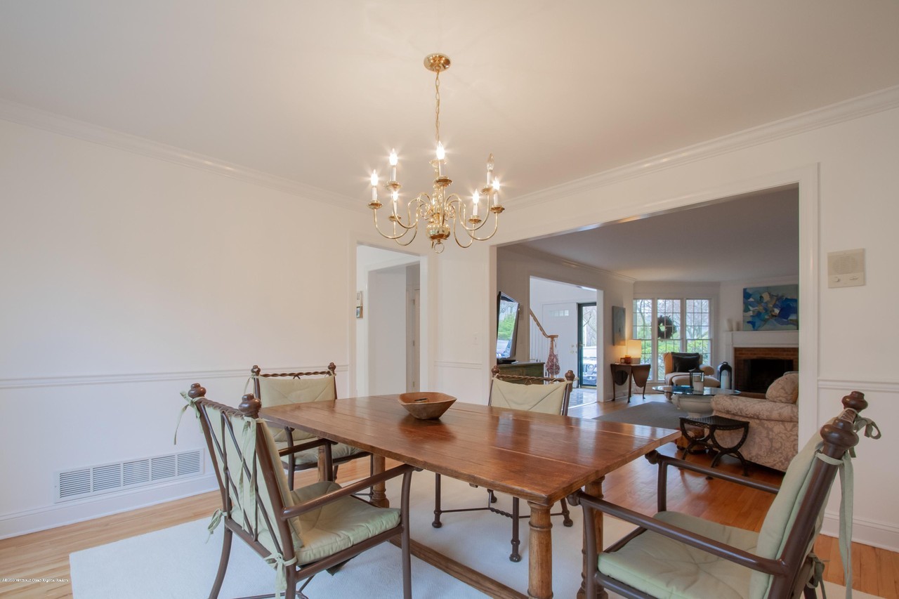 142 Silvermist Ct - Photo 6 of 24