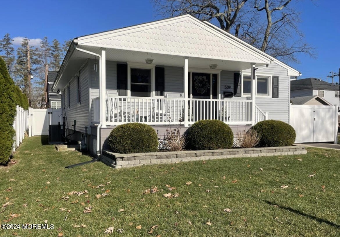 509 Laurel Ave