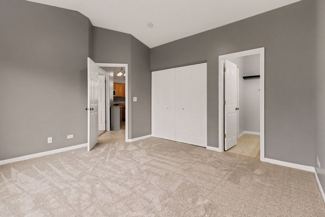2828 Rebecca Ct - Photo 5 of 16