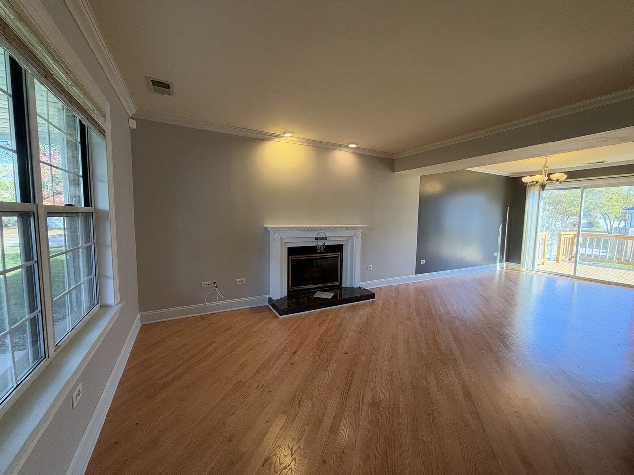 400 S Frontenac St - Photo 3 of 19