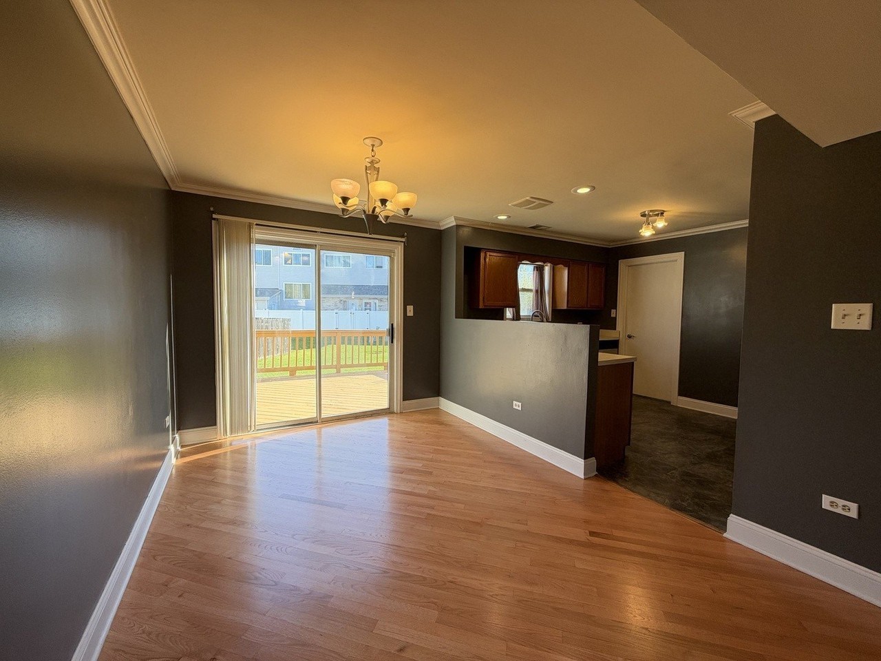 400 S Frontenac St - Photo 5 of 19