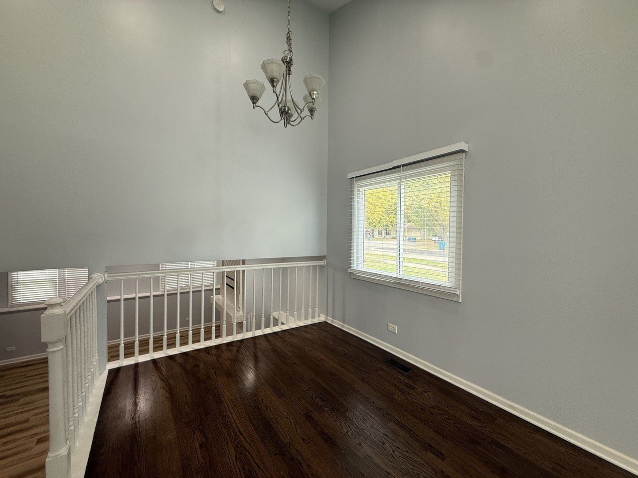2770 Stoneybrook Ln - Photo 5 of 20