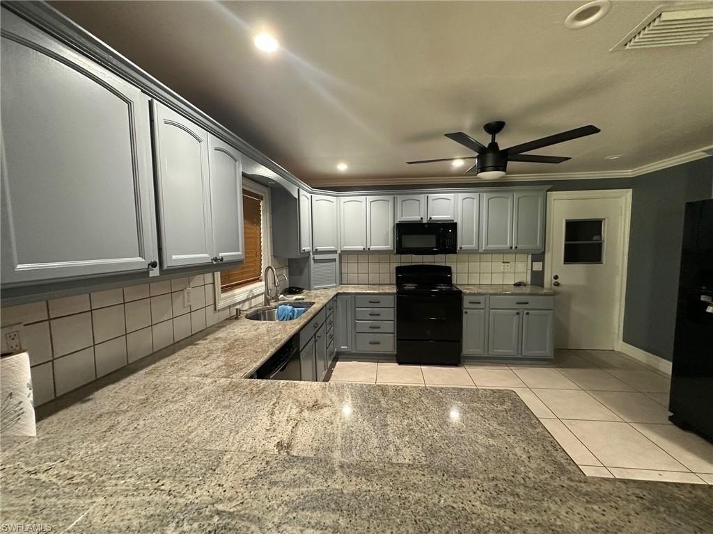 2705 Se 18th Pl - Photo 4 of 12