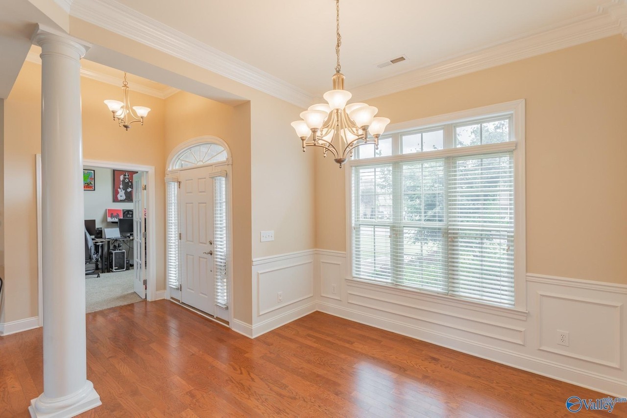 115 Mattie Ct - Photo 4 of 22