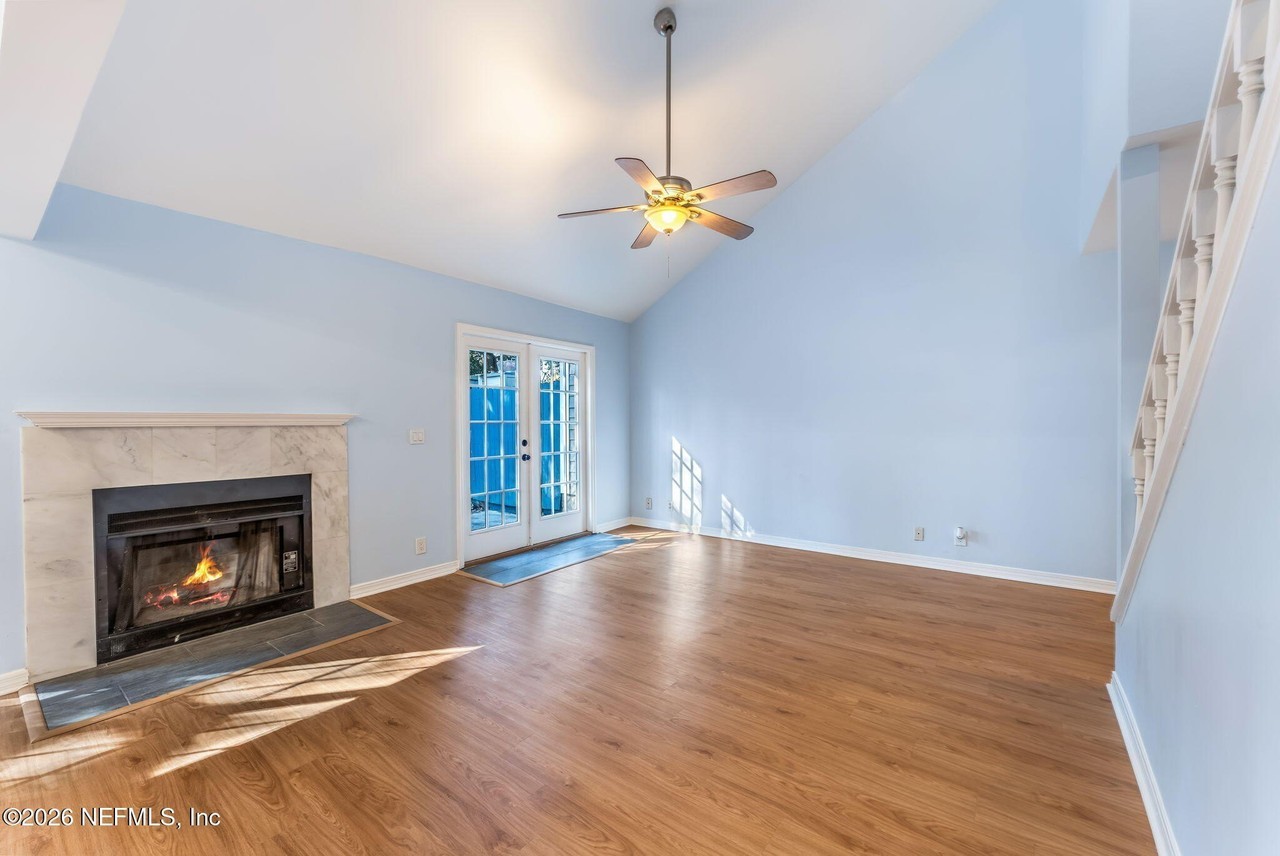 11326 Trotting Horse Ln S - Photo 6 of 32