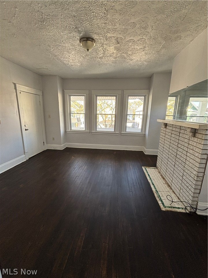 12800 Soika Ave #UP - Photo 6 of 12