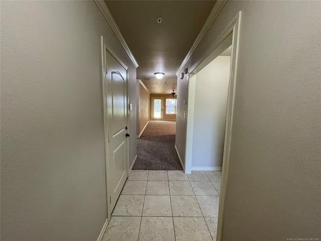 415 W Elgin St - Photo 2 of 19