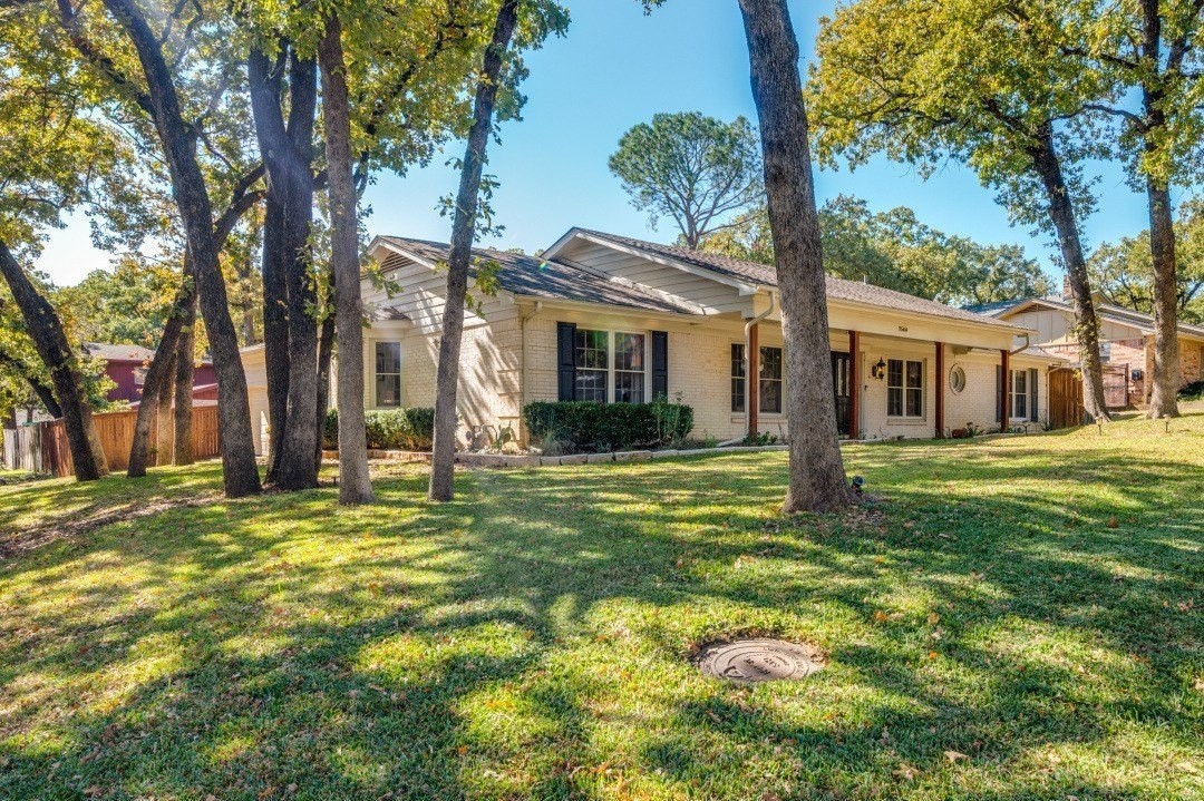 7544 Madeira Dr - Photo 2 of 26
