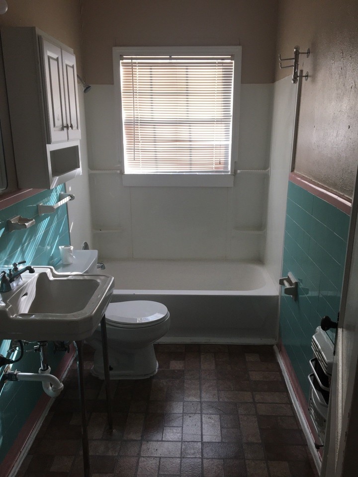 601 E North 15th St #A - Photo 4 of 4