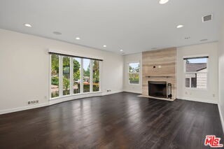 175 Barlock Ave - Photo 7 of 8