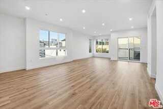 1820 Prosser Ave #202 - Photo 5 of 7