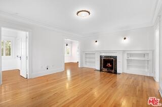 1350 N Orange Grove Ave - Photo 6 of 8