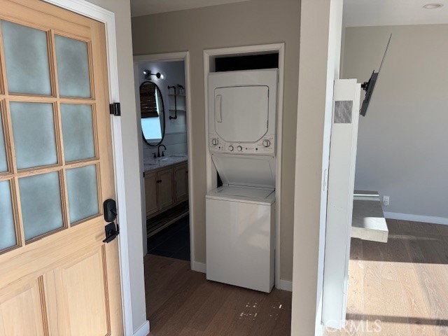 1838 Manhattan Ave - Photo 2 of 8
