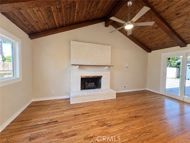 7006 Zelzah Ave - Photo 2 of 8