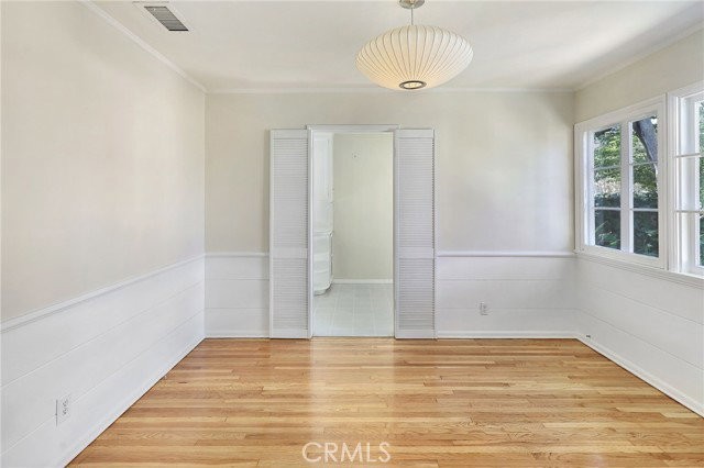 3914 Vantage Ave - Photo 6 of 7