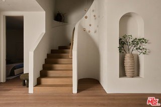 4514 Cedros Ave - Photo 7 of 8