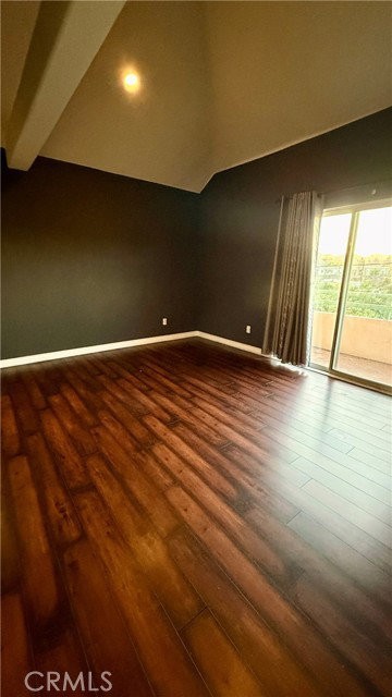 446 W Stocker St - Photo 6 of 6